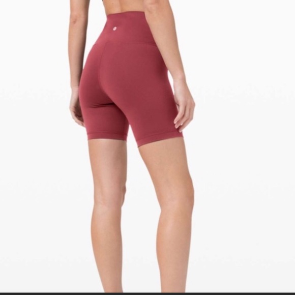 lululemon athletica Pants - NWT Lululemon wunder train size 6, 6 inch